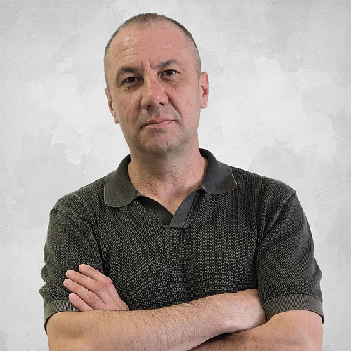 Султанов Денис